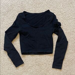 Chic Black Long Sleeve Crop Top